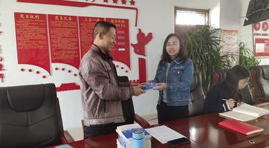 民豐種業(yè)支部委員會召開第一季度黨員大會，研究部署年度工作